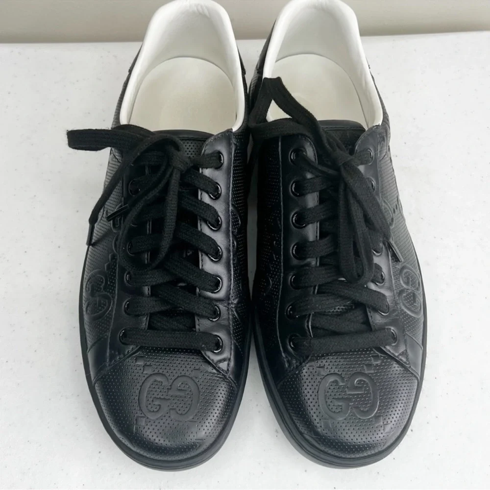 GUCCI MEN'S ACE GG EMBOSSED Black SNEAKER Size 6.5